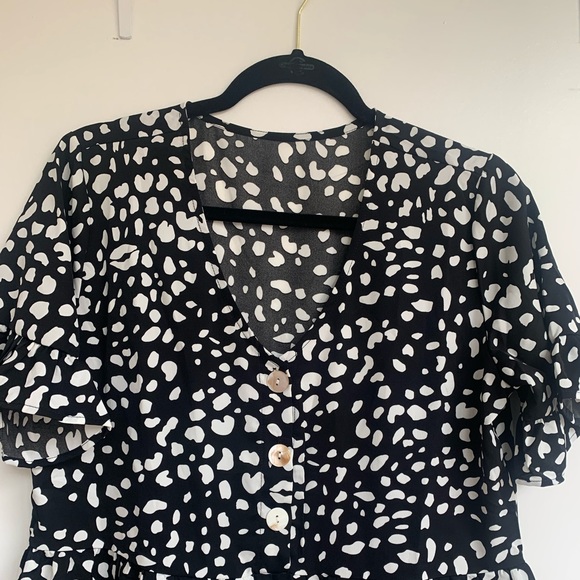 Leopard Ruffle Dress - Picture 5 of 5